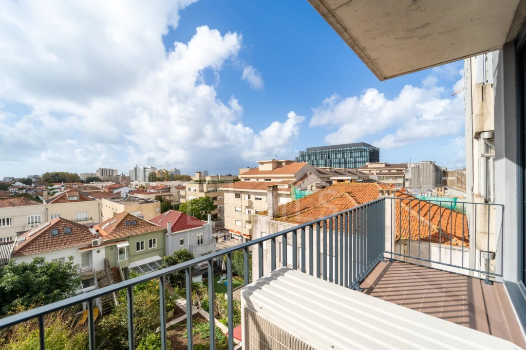 Apartamento T1 para Arrendamento em Ramalde Foto 27