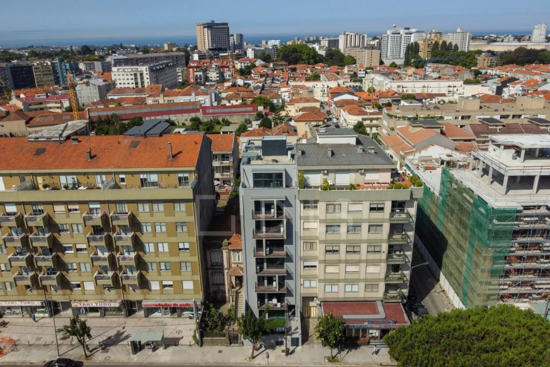 Apartamento T1 para Arrendamento em Ramalde Foto 36