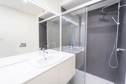 Apartamento T1 para Arrendamento em Ramalde