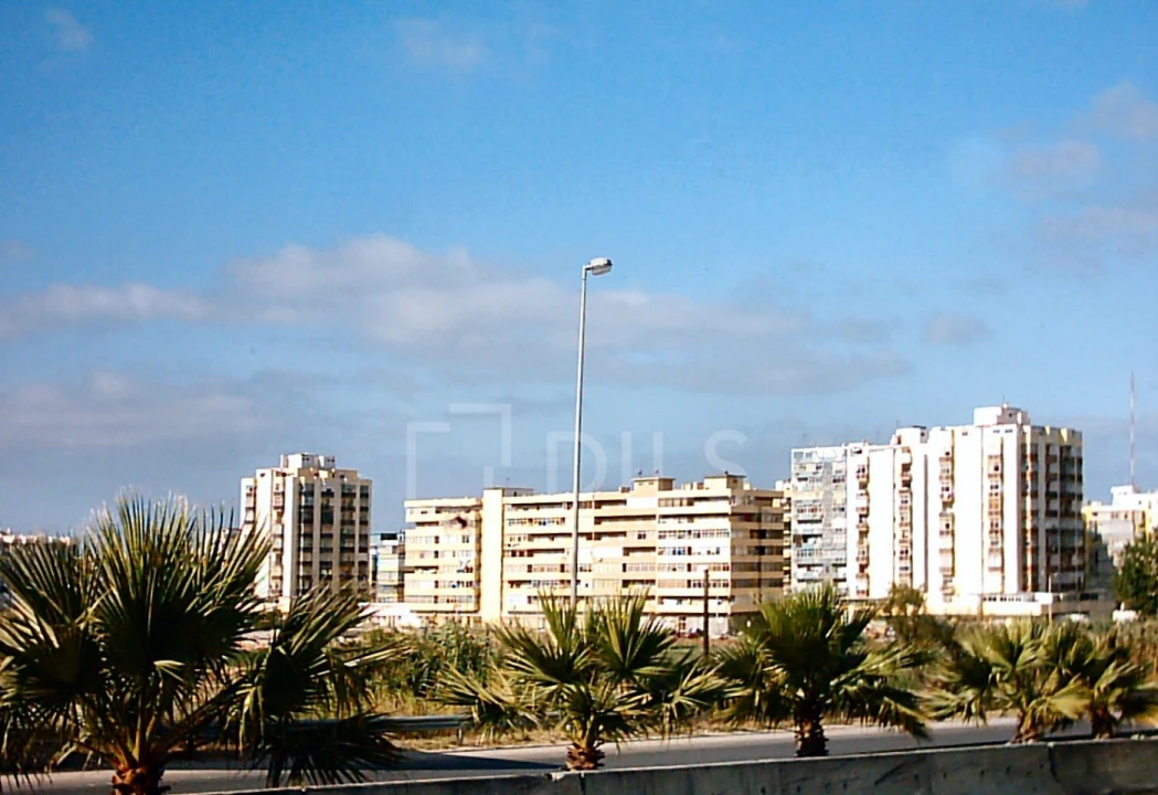 Apartamento T2 para Venda em Charneca de Caparica e Sobreda Foto 20