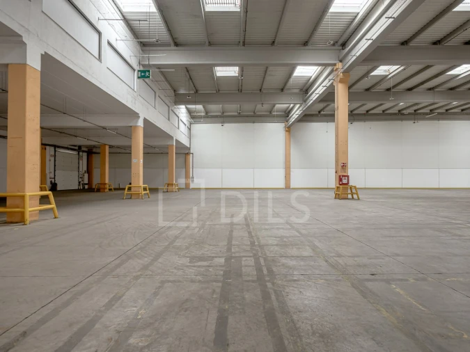 Armazém para Arrendamento em Quinta do Anjo Foto 12