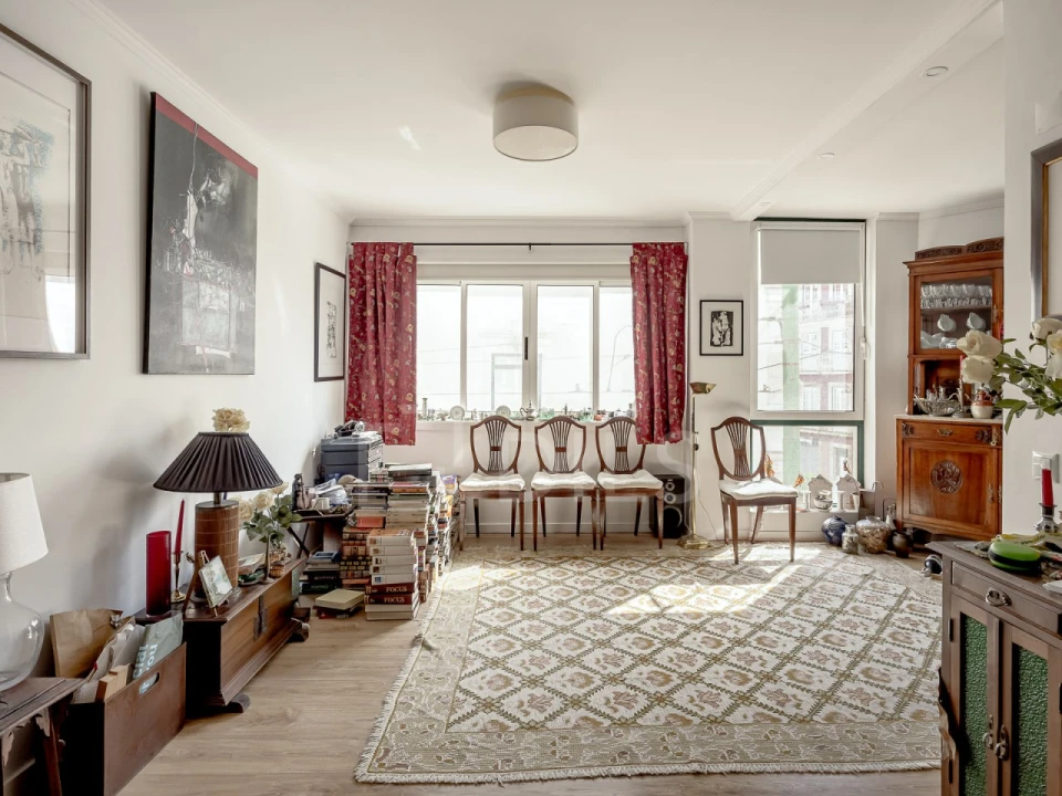 Apartamento T1 para Venda em Misericórdia Foto 2
