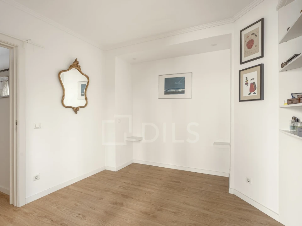 Apartamento T1 para Venda em Misericórdia Foto 7