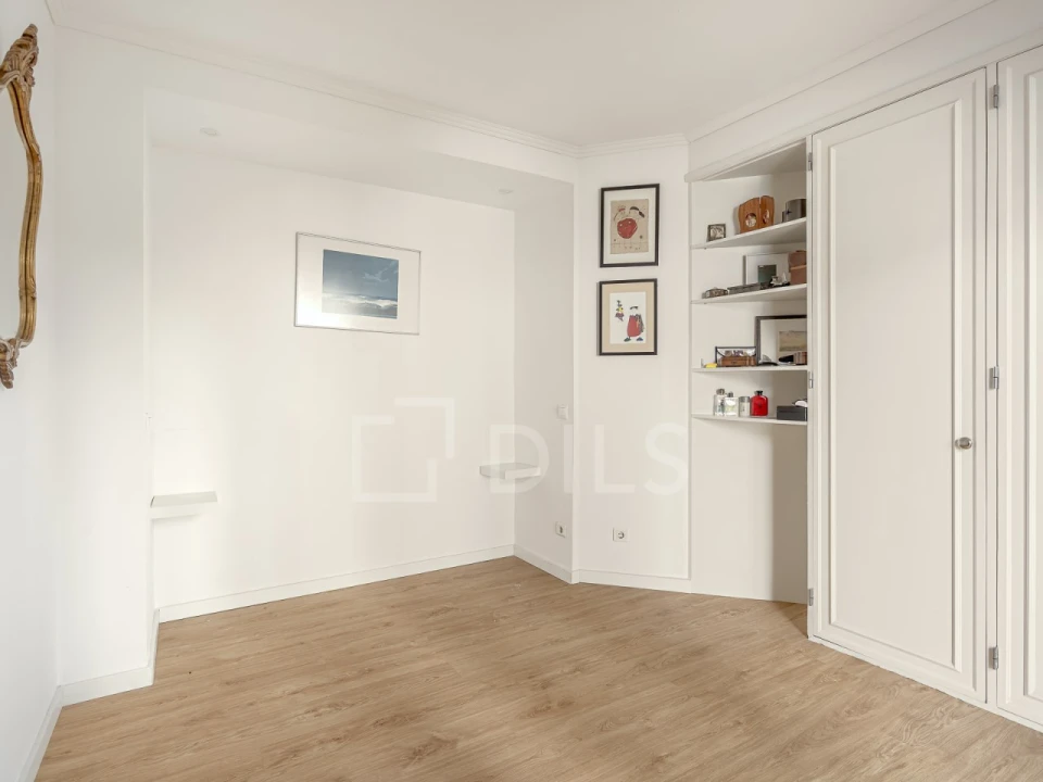 Apartamento T1 para Venda em Misericórdia Foto 8