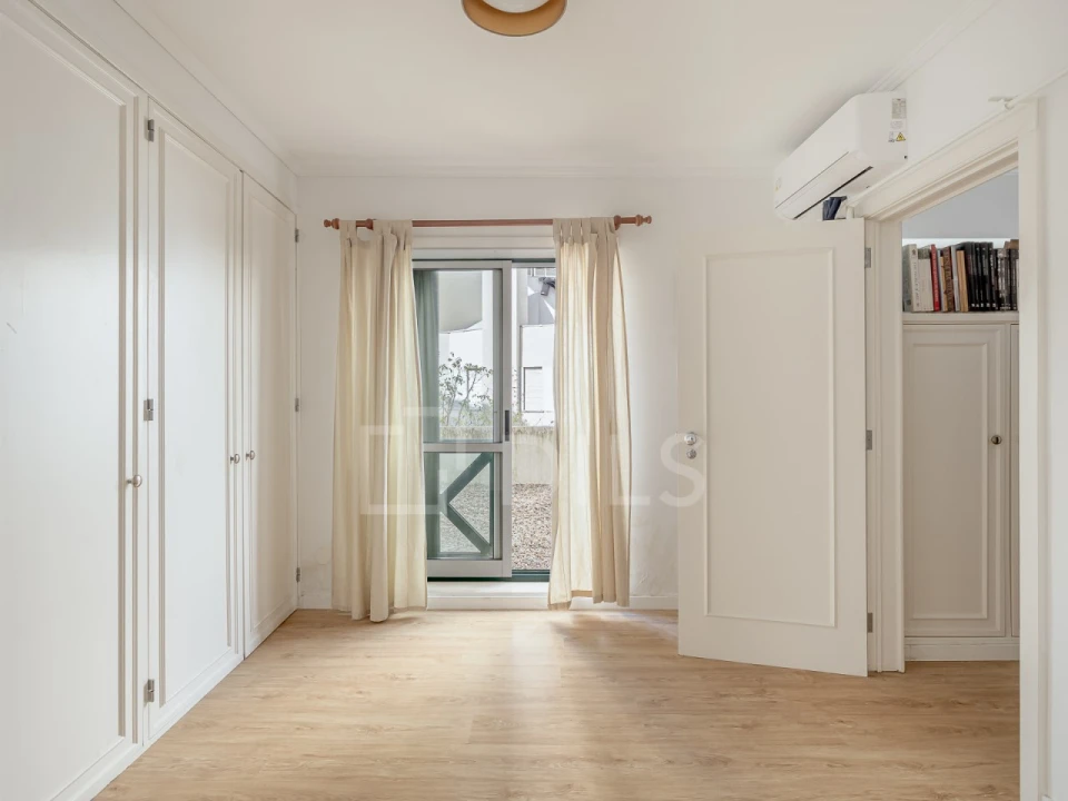 Apartamento T1 para Venda em Misericórdia Foto 15