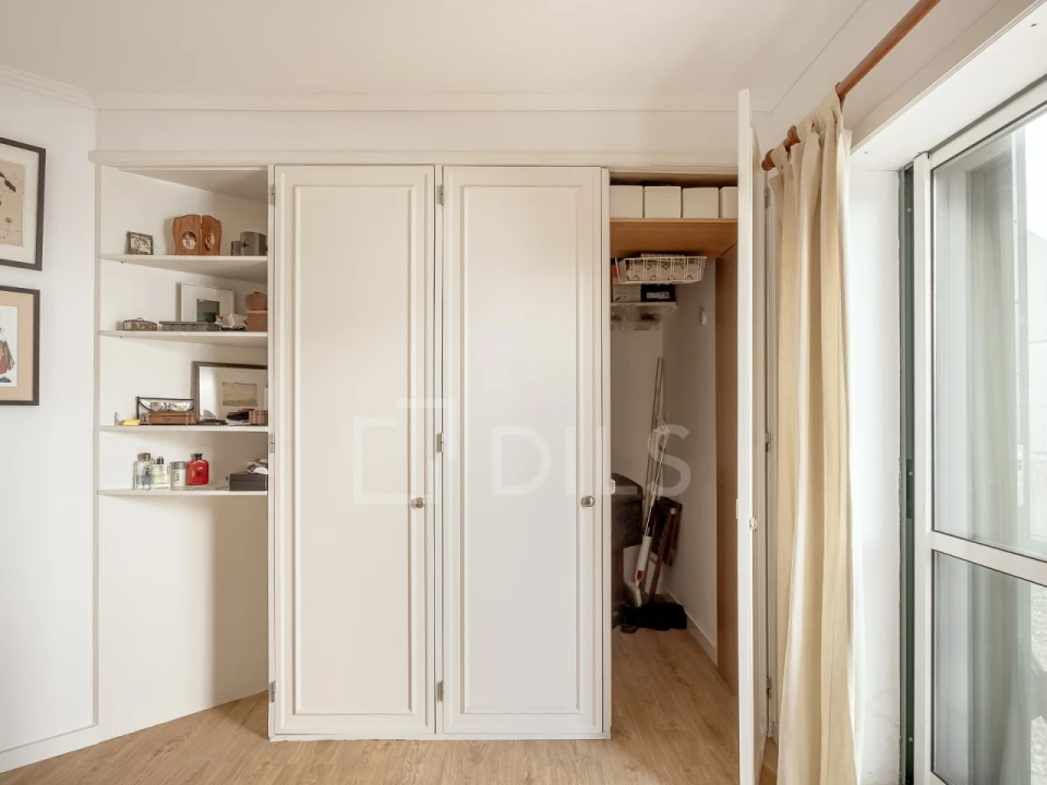 Apartamento T1 para Venda em Misericórdia Foto 17