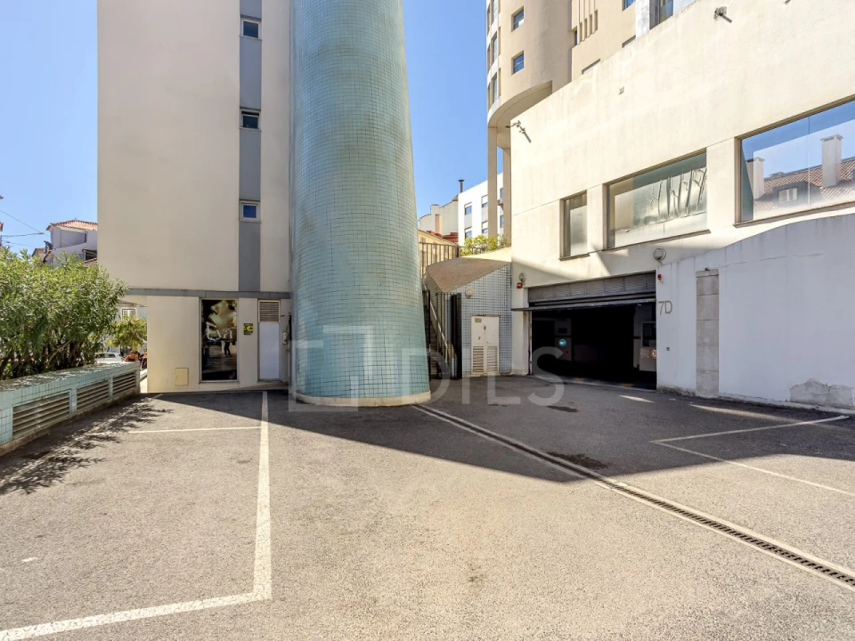 Apartamento T1 para Venda em Misericórdia Foto 19