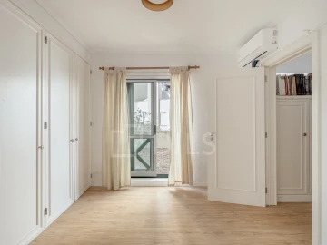 Apartamento T1 para Venda em Misericórdia