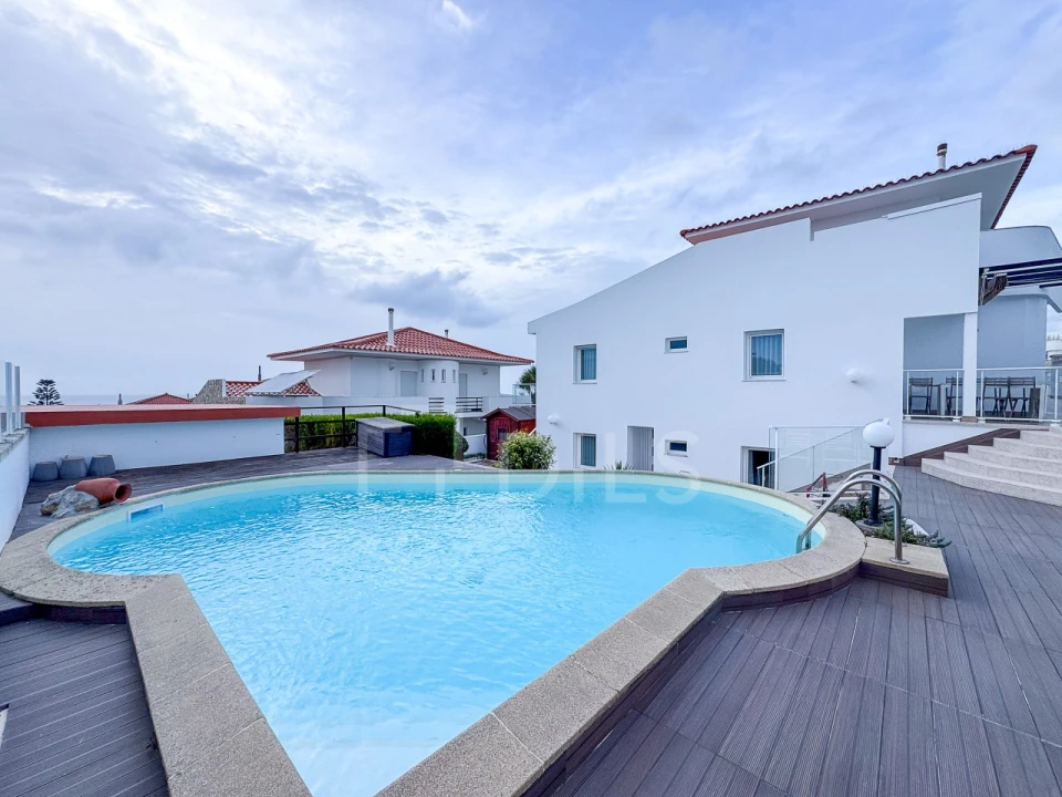 Moradia T5 para Venda em Ericeira Foto 10