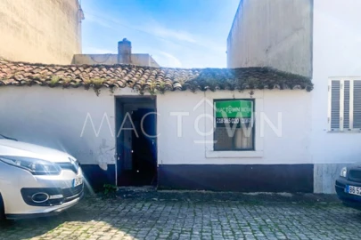 Moradia T1 para Venda em Malhou, Louriceira e Espinheiro