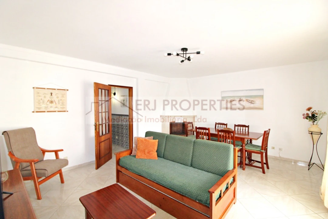 Moradia T3 para Arrendamento em Altura Foto 3