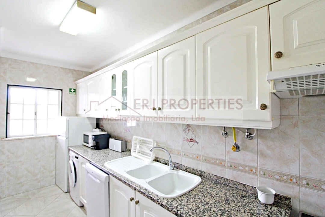 Moradia T3 para Arrendamento em Altura Foto 6