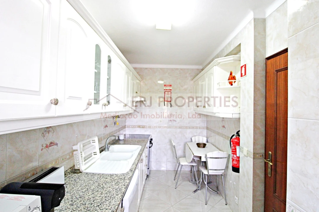 Moradia T3 para Arrendamento em Altura Foto 7