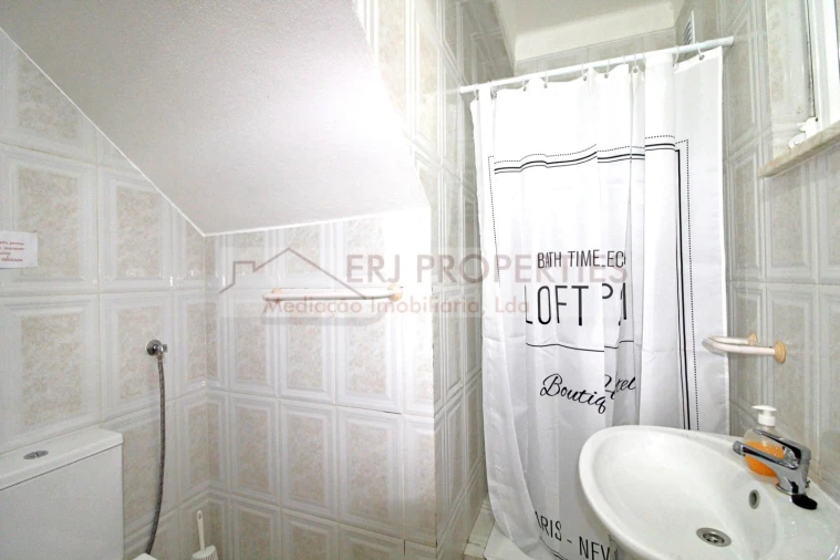 Moradia T3 para Arrendamento em Altura Foto 11