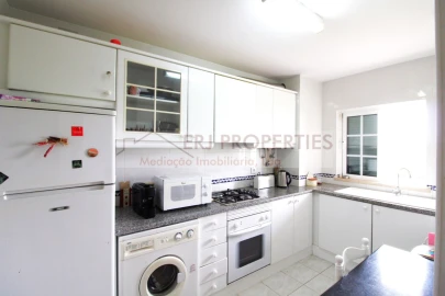 Apartamento T2 para Arrendamento em Altura