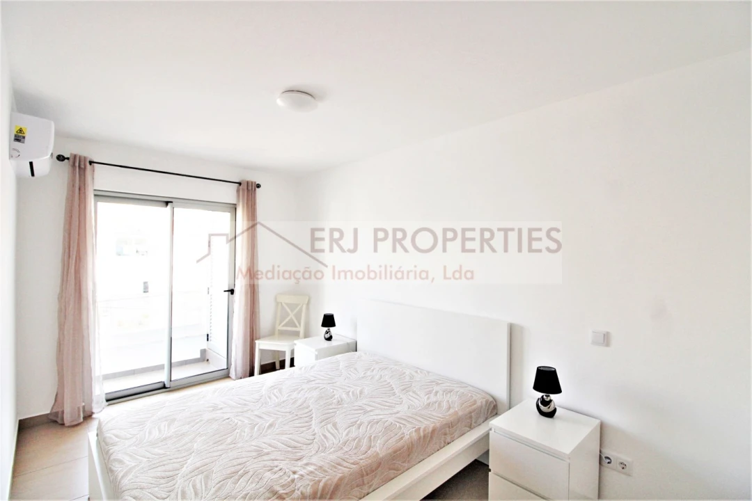 Apartamento T1 para Arrendamento em Monte Gordo Foto 6