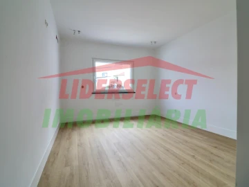 Moradia T3 para Venda em Ribamar