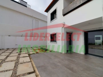 Moradia T3 para Venda em Ribamar