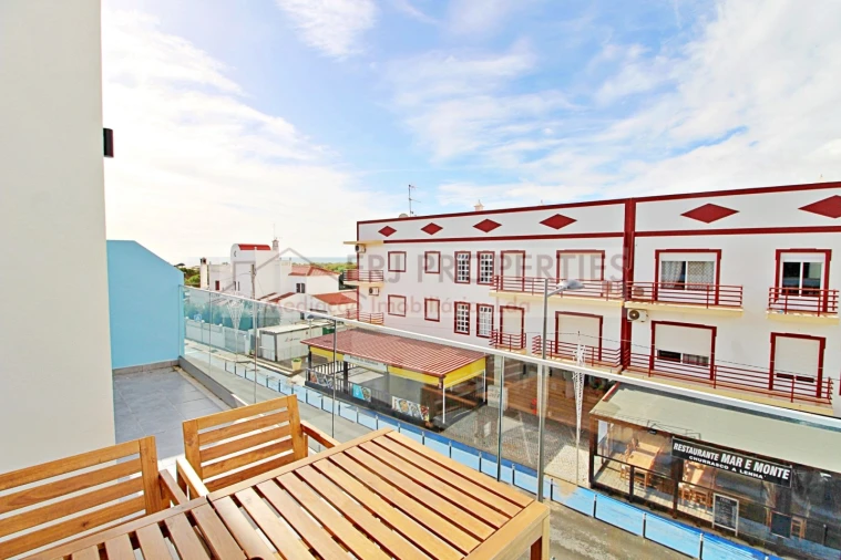 Apartamento T1 para Arrendamento em Altura Foto 10