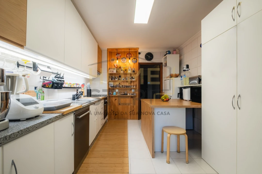 Apartamento T2 para Venda em Gulpilhares e Valadares Foto 10