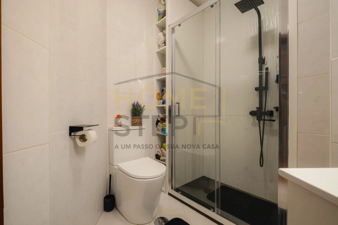 Apartamento T2 para Venda em Gulpilhares e Valadares Foto 34