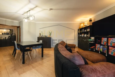 Apartamento T2 para Venda em Gulpilhares e Valadares