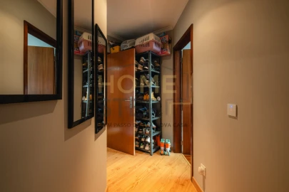Apartamento T2 para Venda em Gulpilhares e Valadares