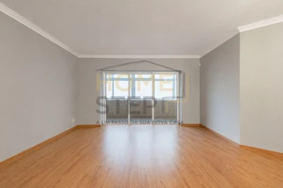Apartamento T2 para Venda em Gulpilhares e Valadares