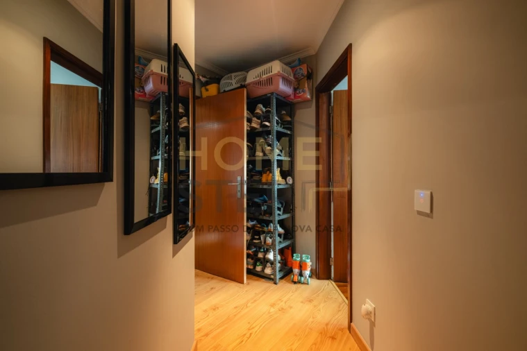Apartamento T2 para Venda em Gulpilhares e Valadares Foto 18
