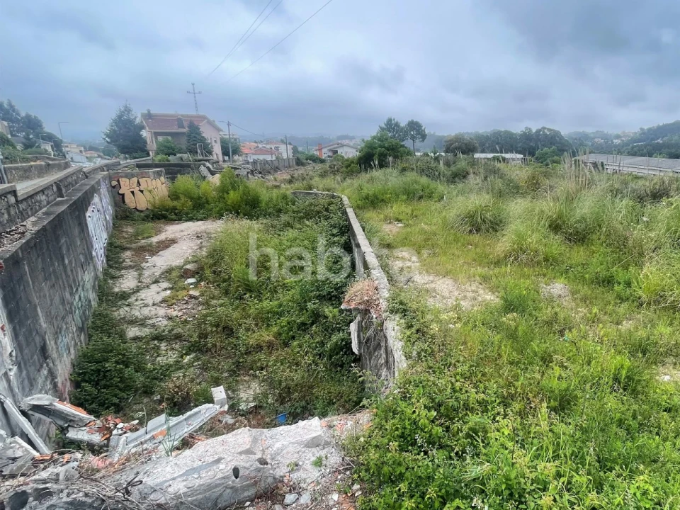 Terreno para Venda em Vilar de Andorinho Foto 6