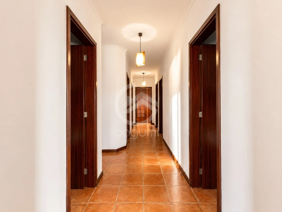 Apartamento T3 para Venda em Penafiel Foto 9