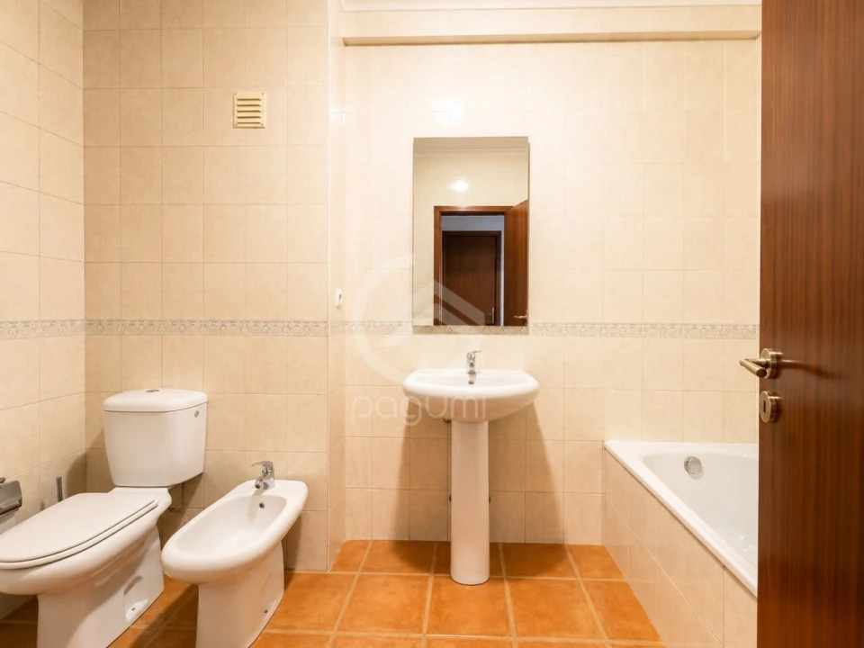 Apartamento T3 para Venda em Penafiel Foto 14