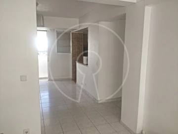 Apartamento T3 para Venda em Marvila