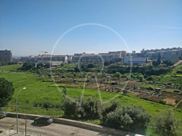 Apartamento T3 para Venda em Marvila