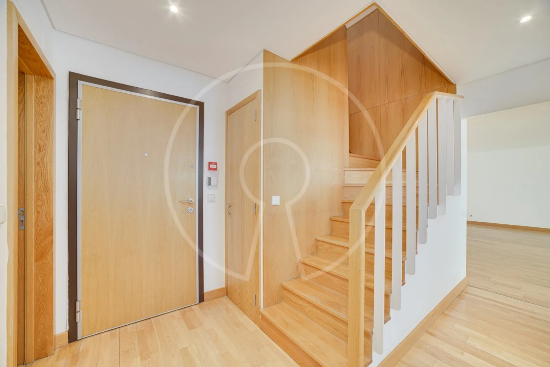 Apartamento T3 para Arrendamento em Parque das Nações Foto 26