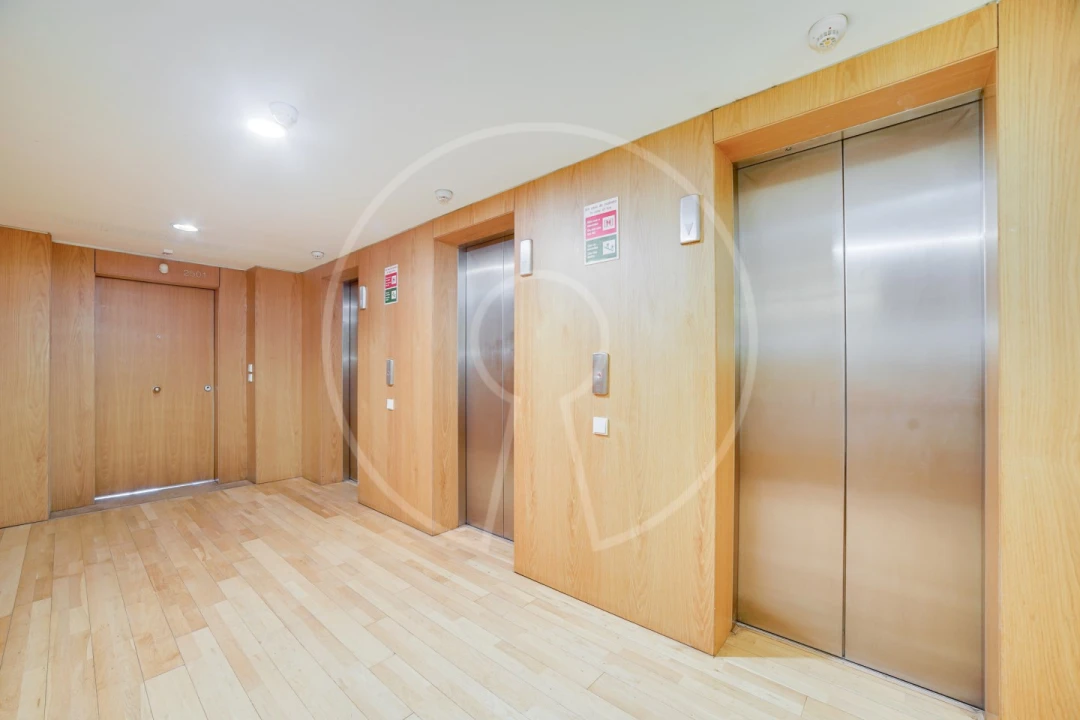 Apartamento T3 para Arrendamento em Parque das Nações Foto 31