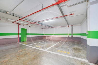 Apartamento T3 para Venda em Parque das Nações