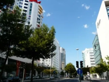 Loja para Arrendamento em Parque das Nações