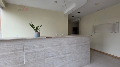 Loja para Arrendamento em Parque das Nações