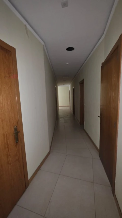 Loja para Arrendamento em Parque das Nações