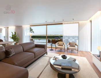 Moradia T5 para Venda em Santo Estêvão