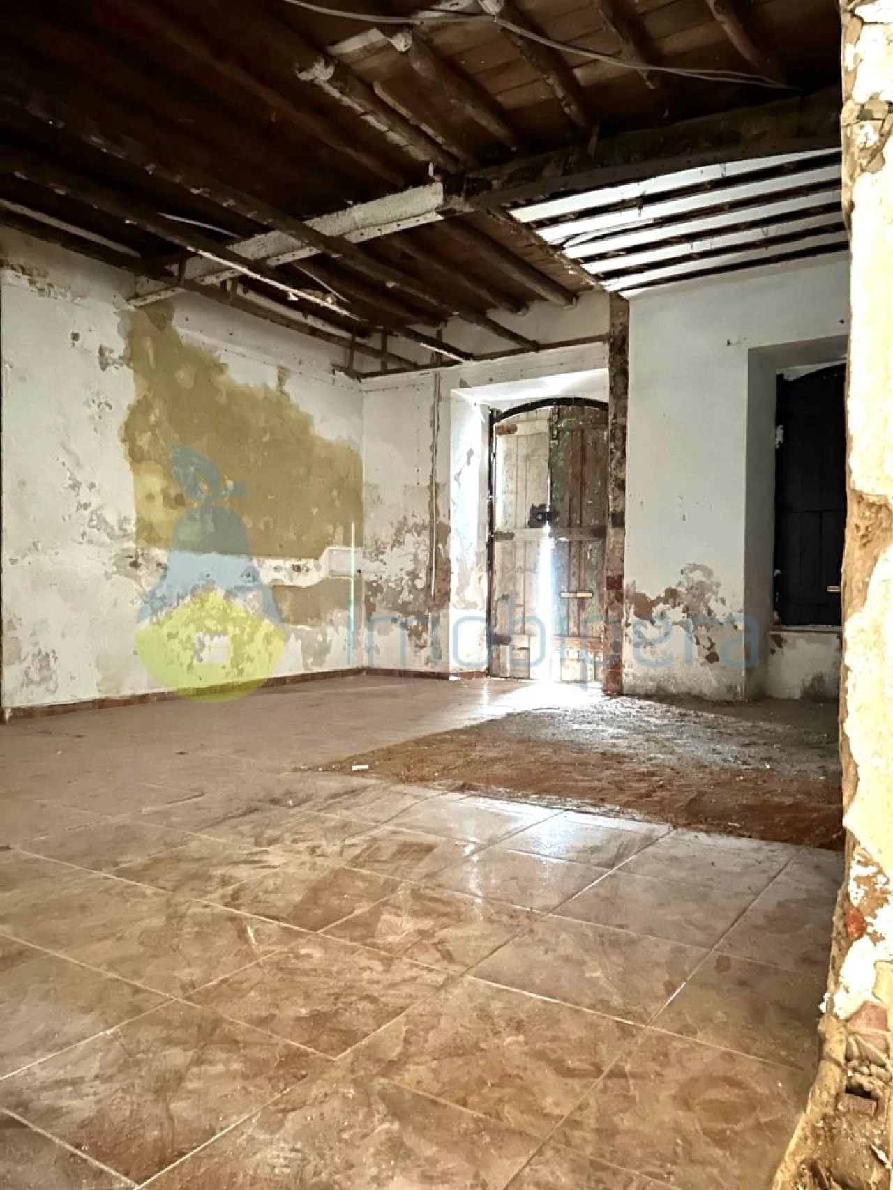 Prédio para Venda em Lagoa e Carvoeiro Foto 24