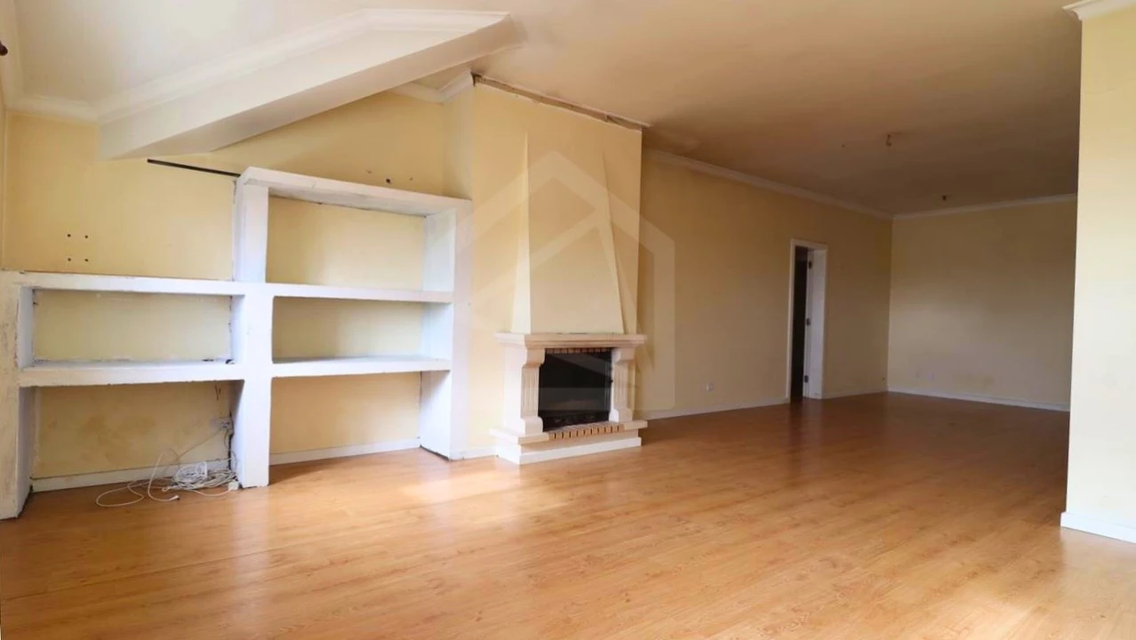 Apartamento T1 para Venda em Aradas Foto 5