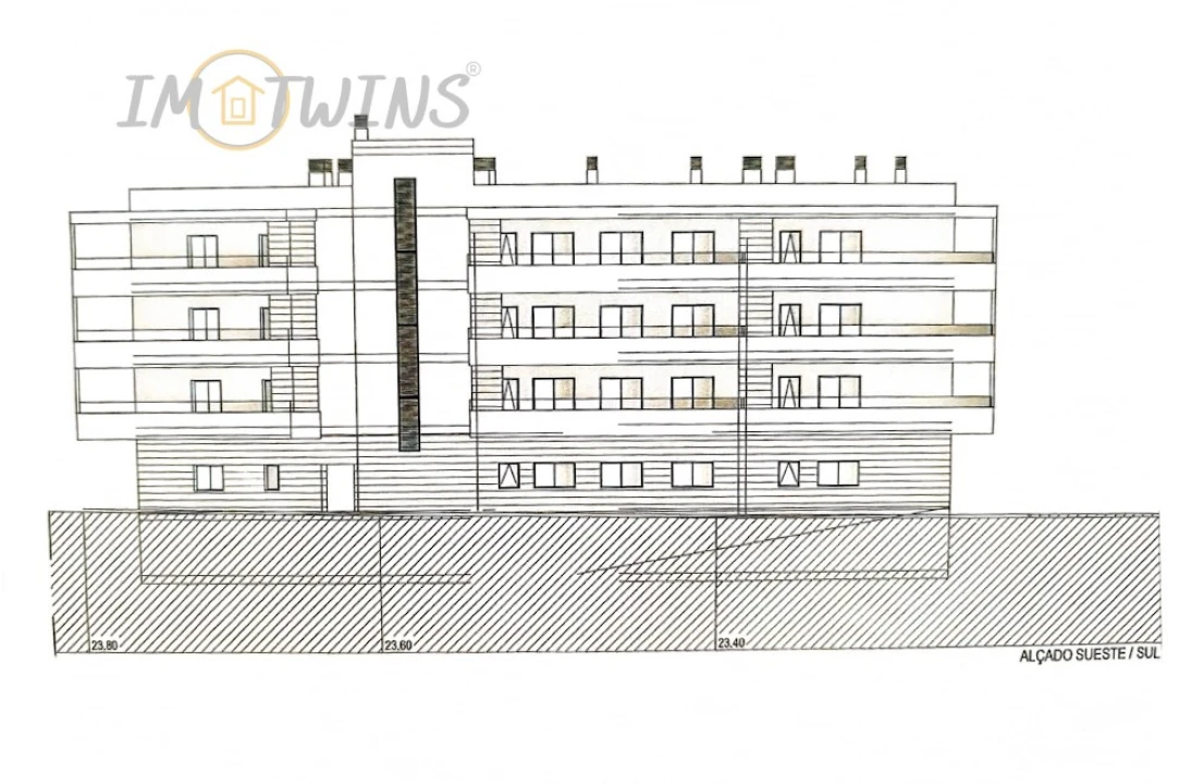 Apartamento T2 para Venda em Portimão Foto 3