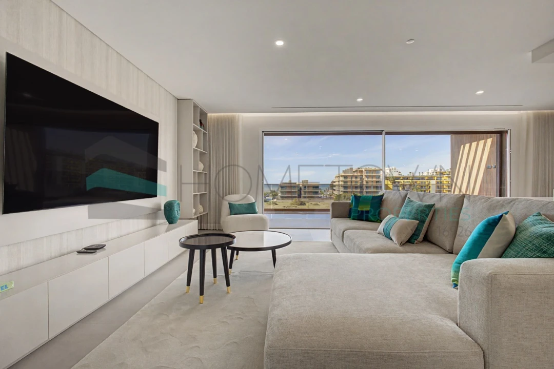 Apartamento T2 para Venda em Quarteira Foto 9