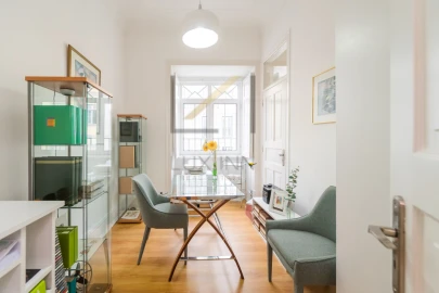 Apartamento T6 para Venda em Santo António