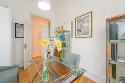Apartamento T6 para Venda em Santo António