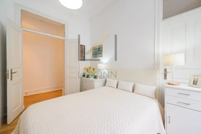 Apartamento T6 para Venda em Santo António