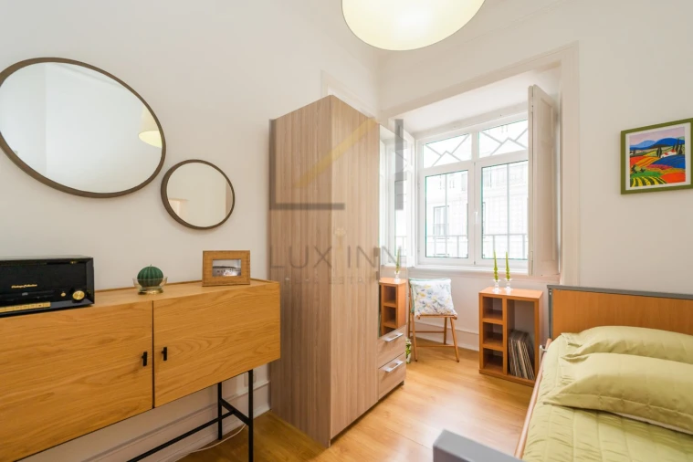 Apartamento T6 para Venda em Santo António Foto 12