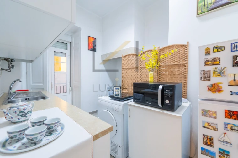Apartamento T6 para Venda em Santo António Foto 34